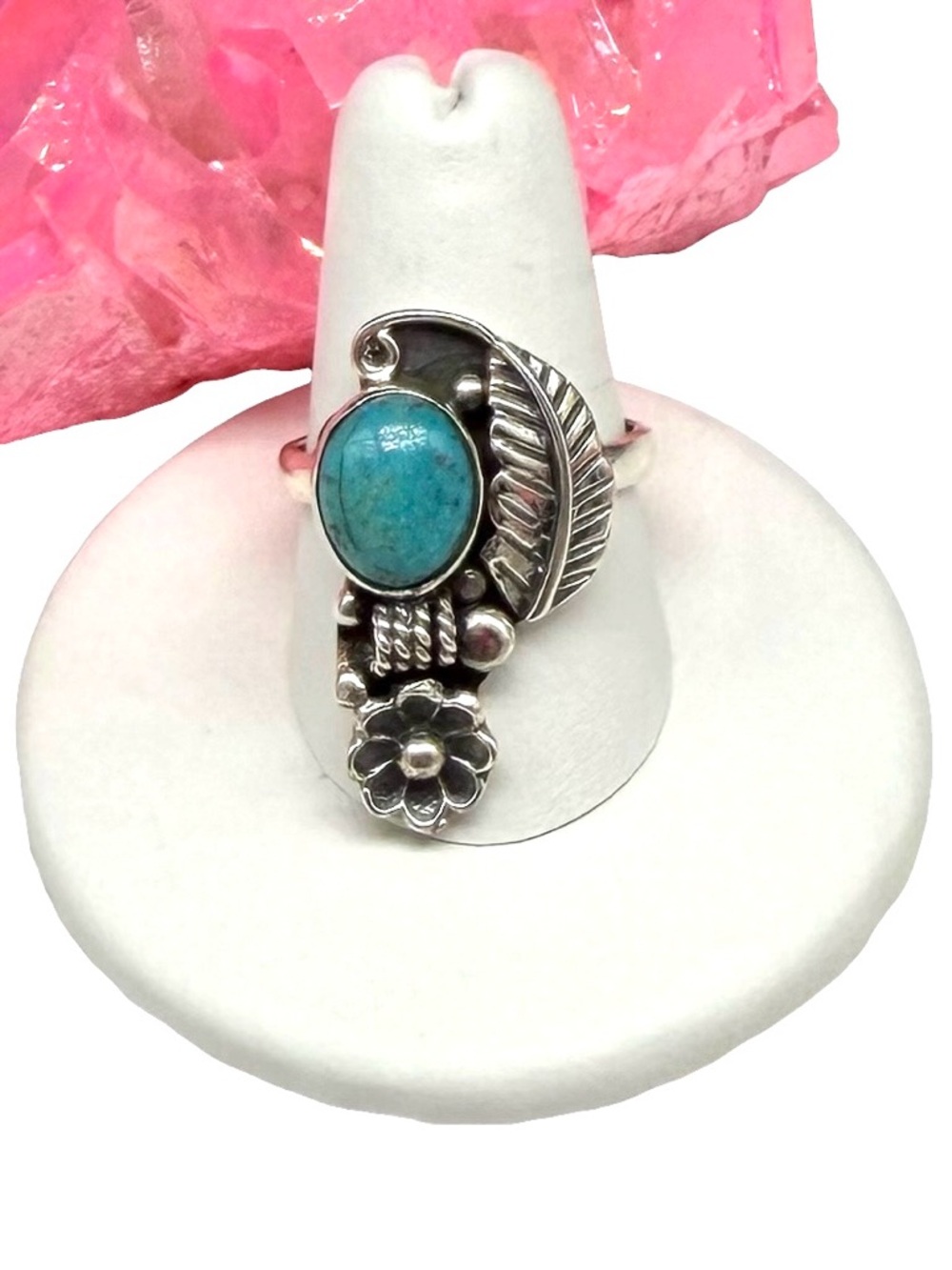 Arizona Mohave Turquoise Ring Size 8.5 Solid 925 Sterling Silver Etched Flower